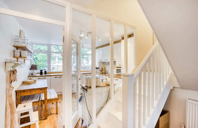 Homely 4 Bedroom House in Brixton - Foto 23