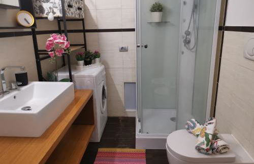 Bnbook Trilo Mind Rho Trilocale con 2 camere e 2 bagni - Foto 28