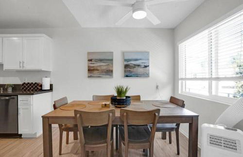 6th Haven, Arcade, King Bed, Games, 1 Mile to Beaches - Foto 28