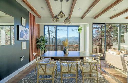 Ridgetop Hideaway 12-Guest Oasis with Hot Tub & Epic Views Near Winery Tours & Trails - Pets are allowed by request - Foto 10