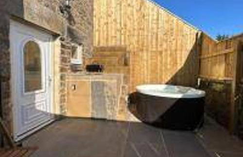 Foundry Farm Arch- pod inspired home - Photo 17