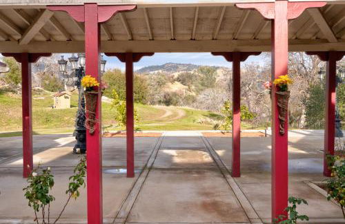 Yosemite Gateway Sleeps 18 - Coarsegold Villa near Bass Lake - Foto 67