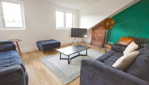 The Loft Winchester - Photo 5