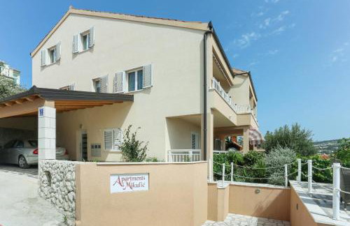 Apartmani Mikulić - Photo 32