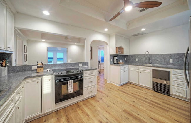 Waterfront Retreat w/ Private Boat Dock, Patio, Views Shore Thing by Avantstay - Photo 16