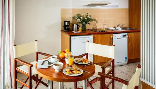 Résidences Valdys Thalasso & Spa de Rockroum - Foto 5, stove, pet friendly, minibar