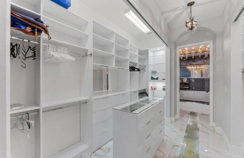 Luxury House with Movie Theater - Foto 42