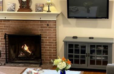 Unique Ski Rental in Berkshires Charlemont Near Hawley State Forest, Plainfield, Western Massachusetts - Foto 6