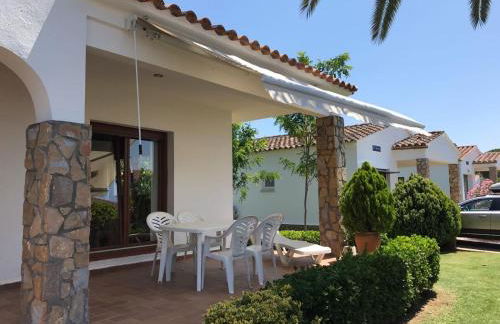 Villa Montserrat 1, Terrace & Pool - Foto 12