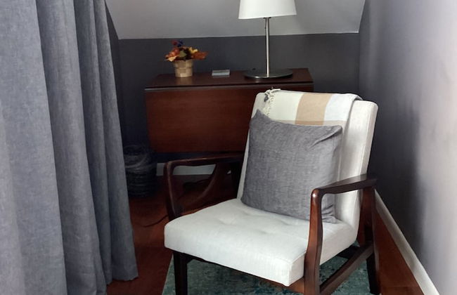 Classic Stowe Ski 3 Bedroom Chalet by RedAwning - Photo 33