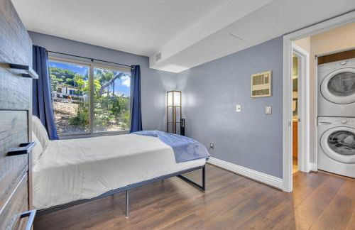 Point Loma 2BR Townhome w Parking in Prime Location - Foto 25