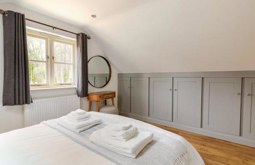 Idyllic village, gateway to the Cotswolds, nr pub - Photo 29