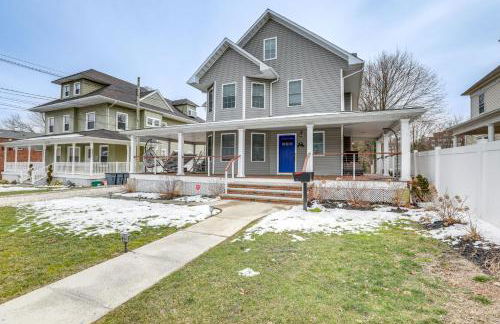 Long Branch Getaway - Walk to Beaches and Dining! - Foto 27