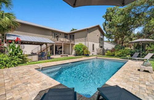 Tropic Bliss l Backyard Oasis l Mins to DNTN - Foto 52