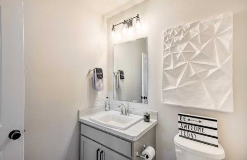 Walk to Parks! Billings Gem w/ Soaking Tub - Foto 21