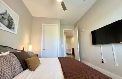 Heart of Gold-en - Walk Everywhere -Close to Red Rocks - Photo 3