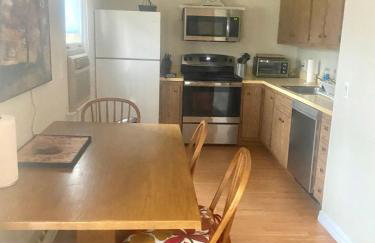 Cozy Ski in out Cabin in Berkshire Resort - Foto 2