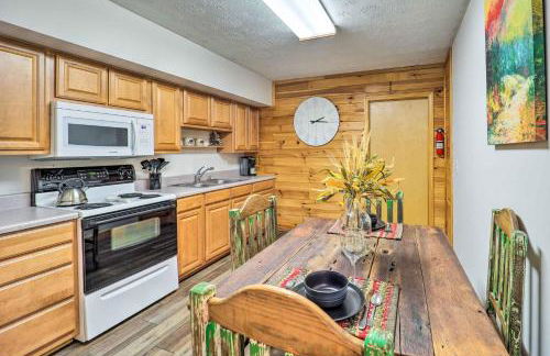 Mountain Retreat Less Than 4 Mi to Downtown Boone! - Foto 10