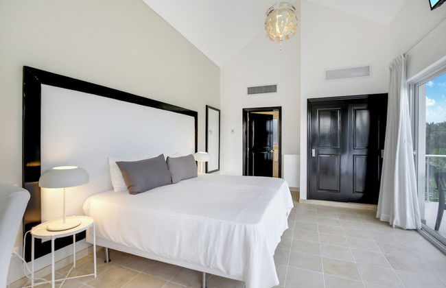 Lake View Cocotal Villa - Jacuzzi &Pool - Foto 2