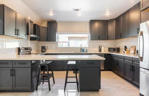 Spacious 5 BR Brand New House LAX - Foto 23