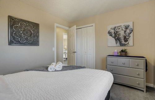 Deep Blue Spacious Escape w Hot Tub & Playground - Foto 43