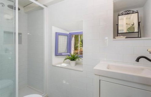 2 Bedroom Lovely Home In Punta Kriza - Foto 37