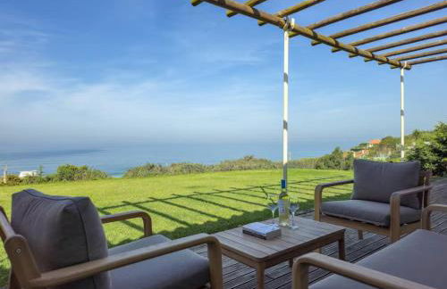 Moradia Milú frente à praia - Foto 1