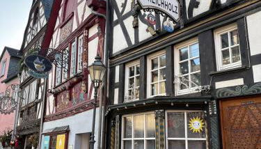 Renovated until May - dream house with garden and billiards - Foto 3