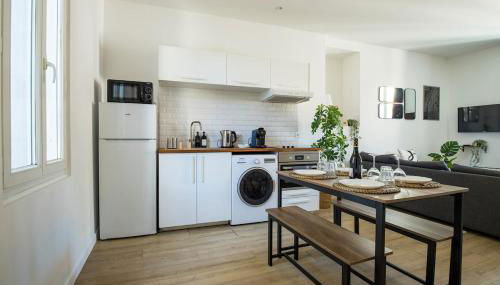 Centre - Parking - Place du Peyrou - Tram à 2 min - Foto 5