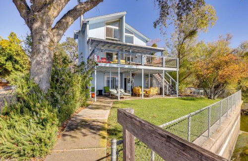 Panoramic Views! Home with Boat Slip on Clear Lake - Foto 3