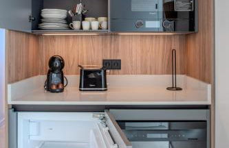 Sea Breeze Suites - Photo 5