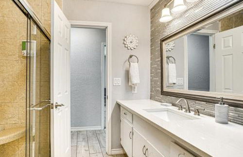 Pool, Game Room, Fast WiFi, 25 mile biking trail - Foto 23