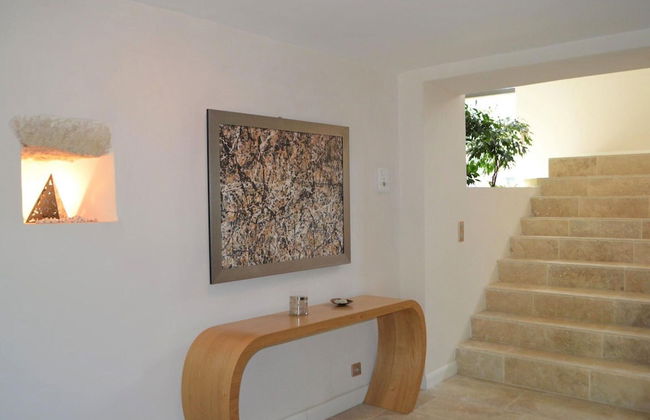 Unique Villa With Private Pool - Photo 33