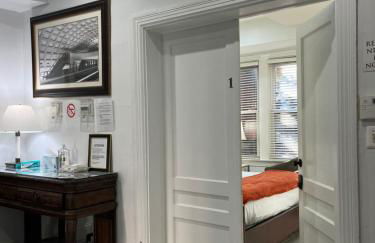 Large DUPLEX Apt 2Bdrm 1Den-Metro - Foto 14