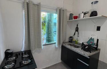 Apartamento aconchegante - Sesc Bertioga dentro de Pousada Lemon - Foto 5