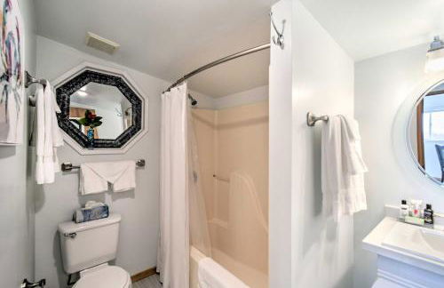 Coastal Retreat Deck, Ocean Views and Walk to Beach - Foto 18