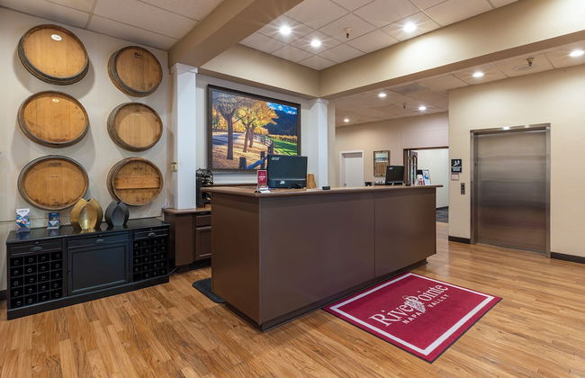 RiverPointe Napa Valley Resort - Foto 4
