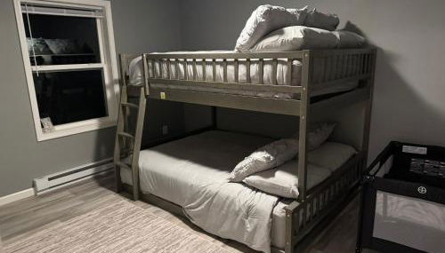 Escape to Luxury in the Poconos Your Year-Round Family Retreat - Foto 4