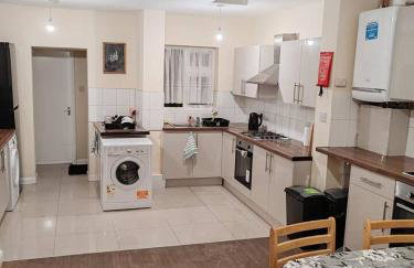 En-Suite Room - Hounslow - Foto 6