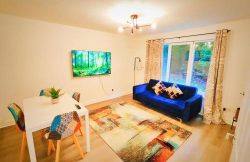 La Casita, Quarry - 2 bedroom Entire Apartment with Free Parking - Foto 1