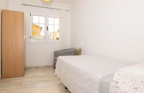 The Safe Point Residential Castillo - Foto 15