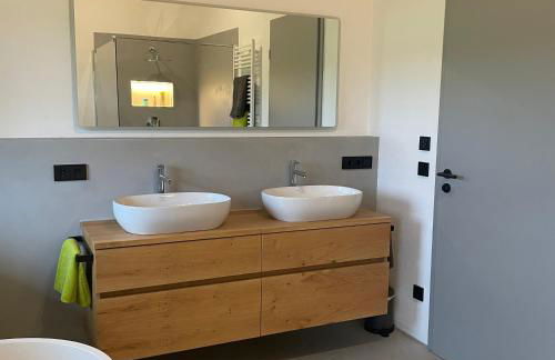 Grüne Gams - Neubau Designwohnung mit 2 Balkonen - Foto 18