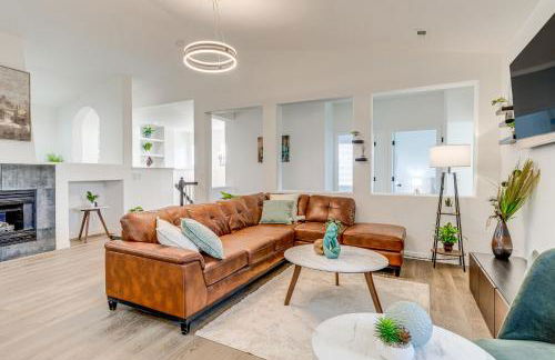 Seasonal Pool, Balcony Quiet and Cozy Aurora Condo! - Foto 7