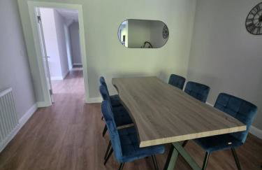 Bagworth House - Spacious 4BR Bungalow in Leicestershire - Photo 9