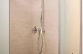 LE RONDINI - Courtyard apartment with balcony & terrace - Foto 29