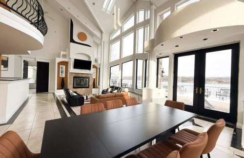 Crystal Palm Lakefront Luxury Home 6 Bed and 5 Bath - Foto 5