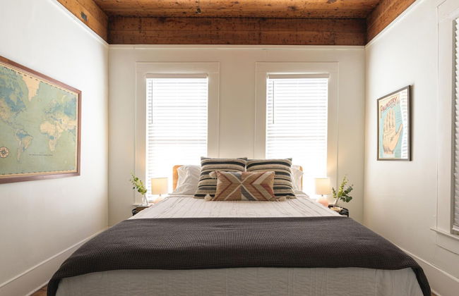 Restored 1930s Uptown Bungalow 2 min to Magnolia Silos - Foto 20