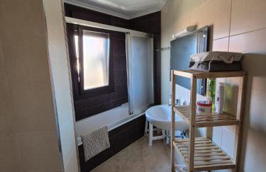 Dúplex 3 habitaciones y 2 baños Fantásticas vistas al mar - Photo 16