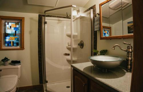 Chase's River Cabin - Hot-tub Firepit & Fireplace - Foto 17