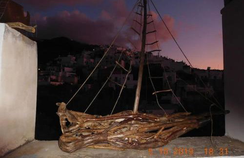 Traditional house inside Filoti, Naxos - Foto 40